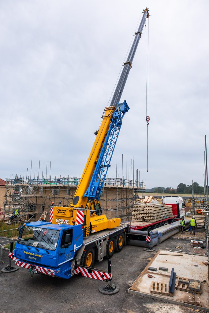 Hollowcore Slabs Crane